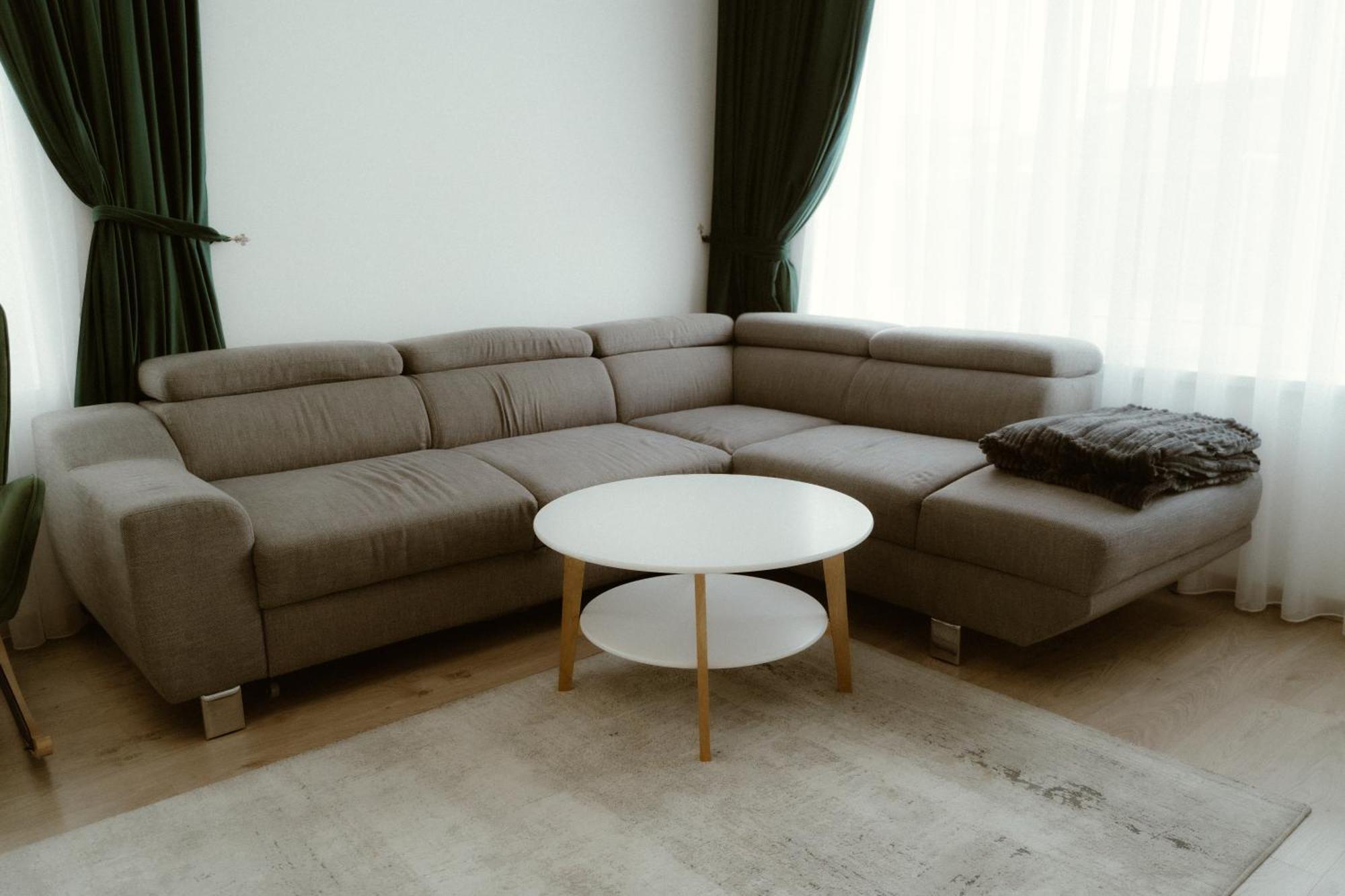 ホテル Casa Abiiani オラデア エクステリア 写真
